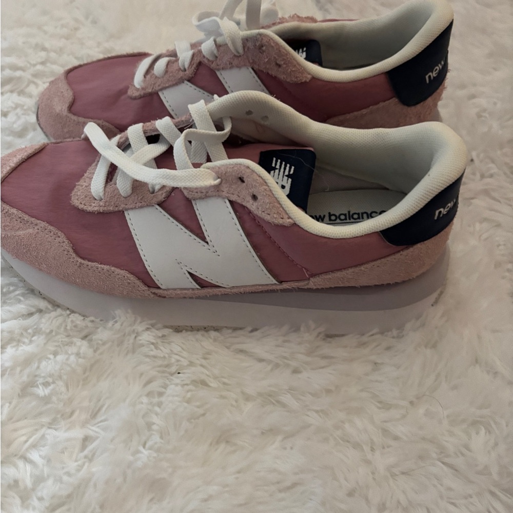 New Balance Rose and White Casual Sneakers